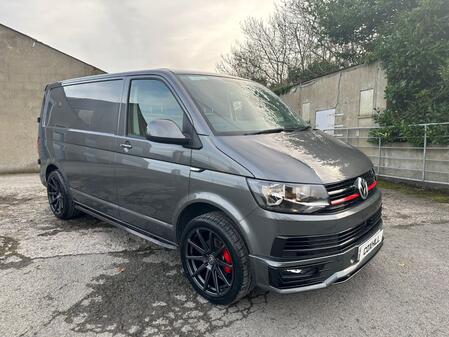 VOLKSWAGEN TRANSPORTER 2.0 TDI T28 Highline 