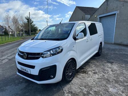 VAUXHALL VIVARO 2.0 Turbo D 3100 Sportive